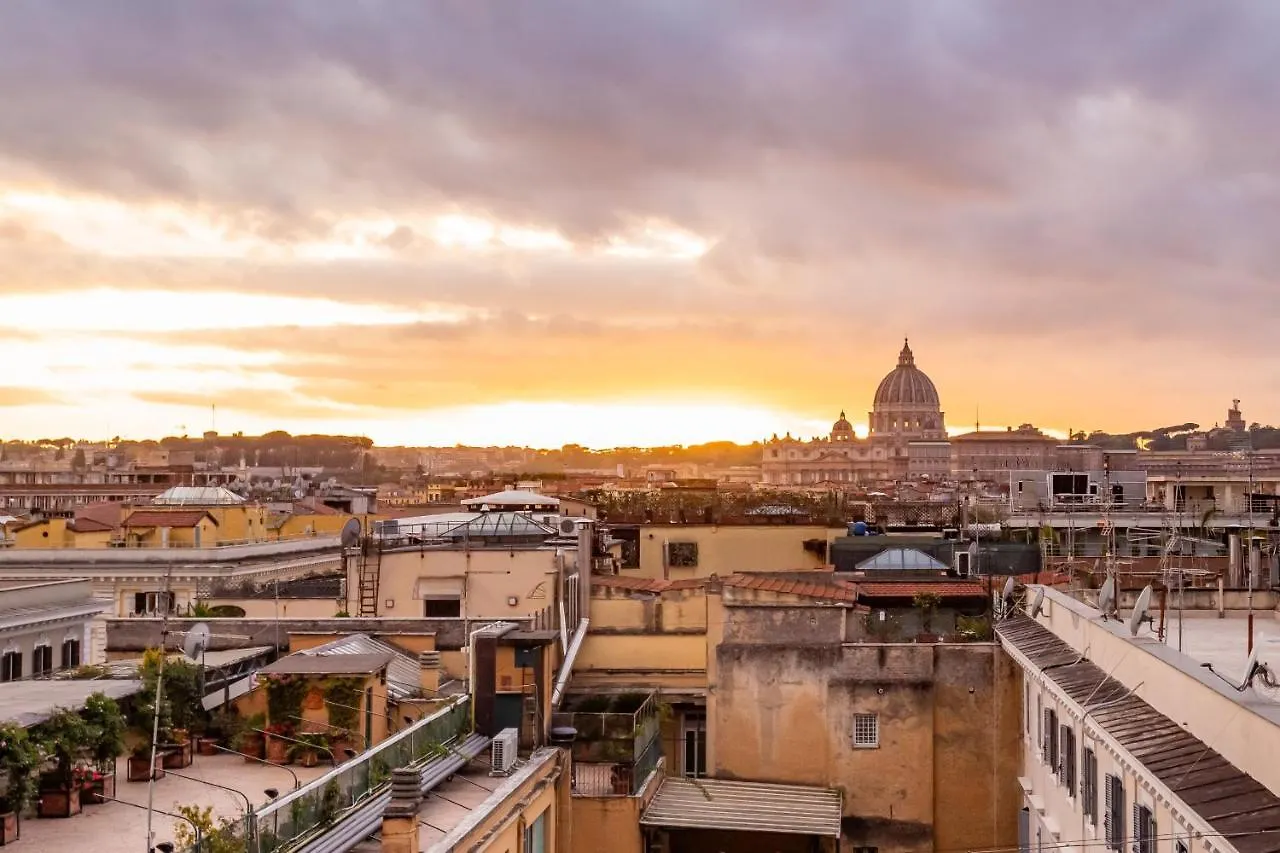 Skyline Penthouse With Private Rooftop Rome