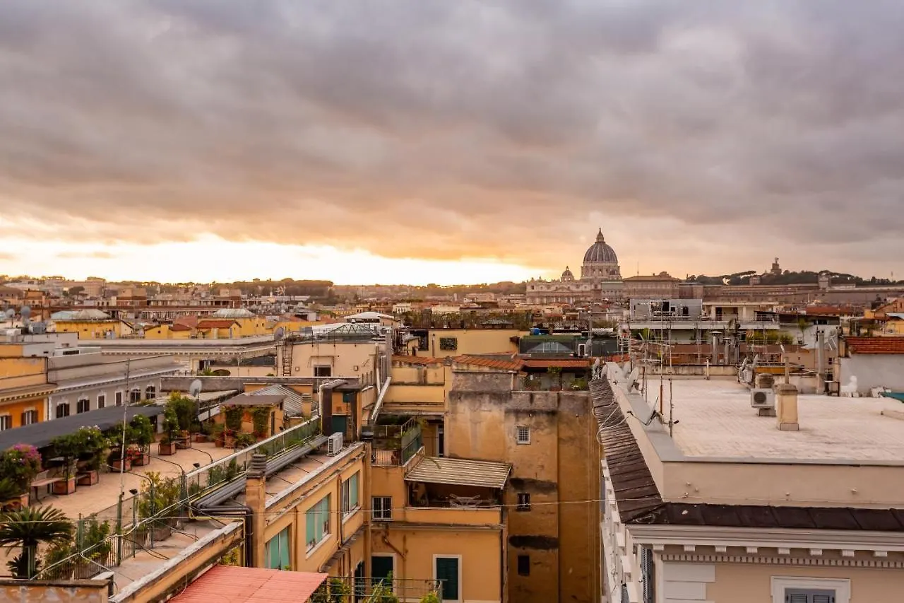 Skyline Penthouse With Private Rooftop Rome Appartement