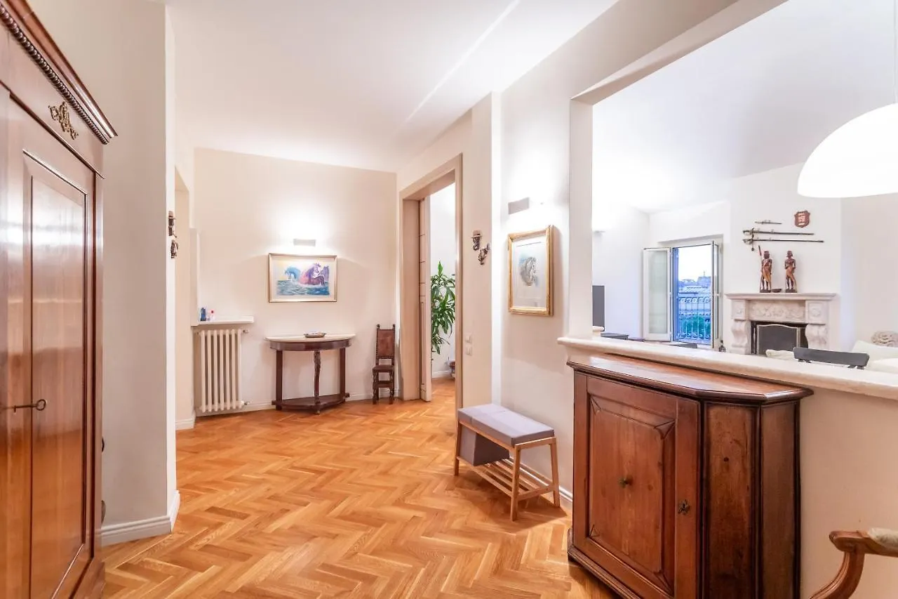 Skyline Penthouse With Private Rooftop روما 0*,  إيطاليا