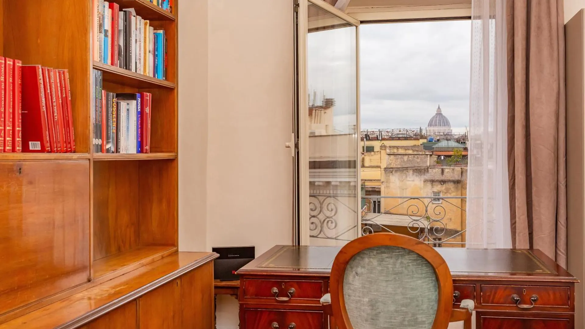 Skyline Penthouse With Private Rooftop روما 0*,  إيطاليا