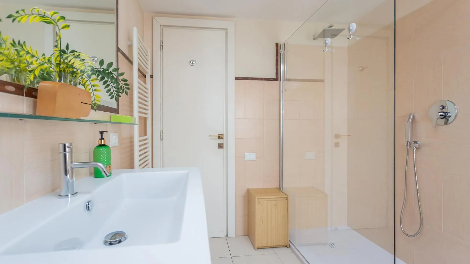 Skyline Penthouse With Private Rooftop روما إيطاليا